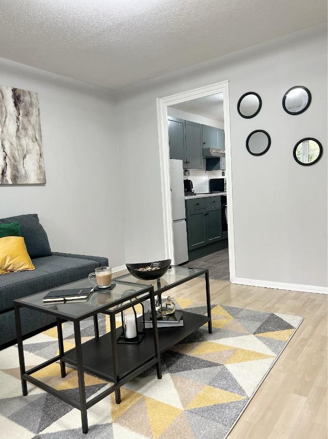 Stunning Apartment In Beckton With Private Entrance London Bagian luar foto